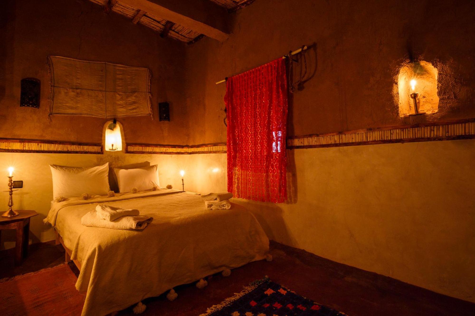 アイット・ベン・ハドゥ カスバ テビ Bed & Breakfast エクステリア 写真