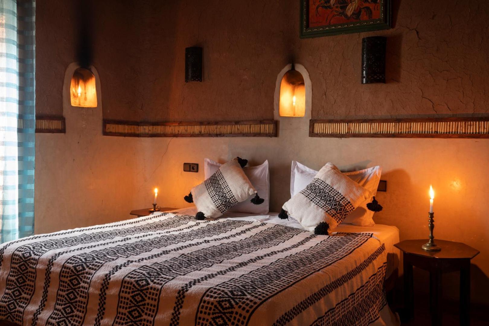 アイット・ベン・ハドゥ カスバ テビ Bed & Breakfast エクステリア 写真